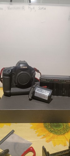 Canon eos mark iii dslr - eos-1d,