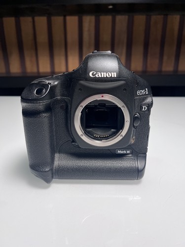 Canon eos mark iii solo - 1d,